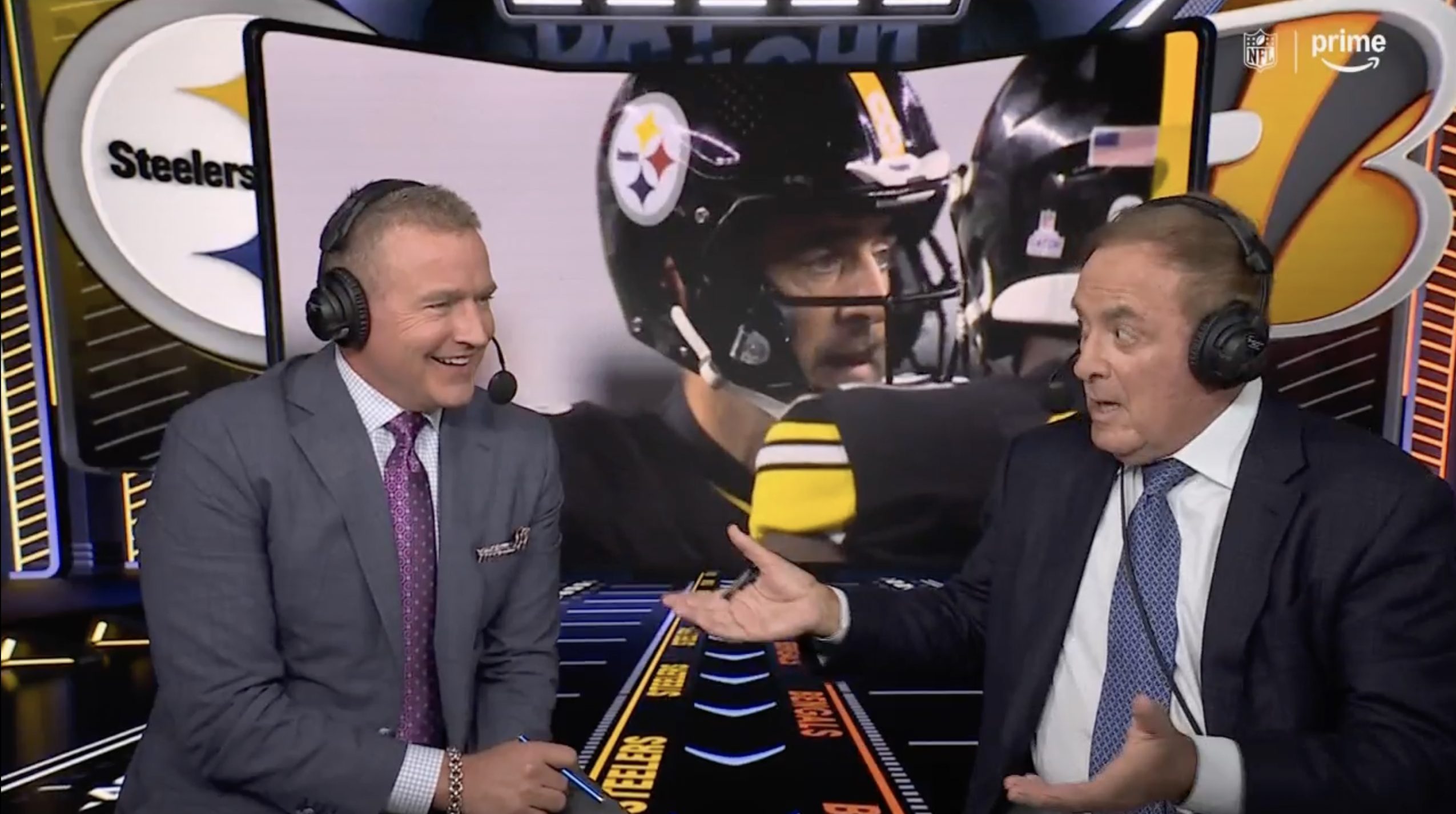 Al Michaels, Kirk Herbstreit react to Aaron Rodgers conversation