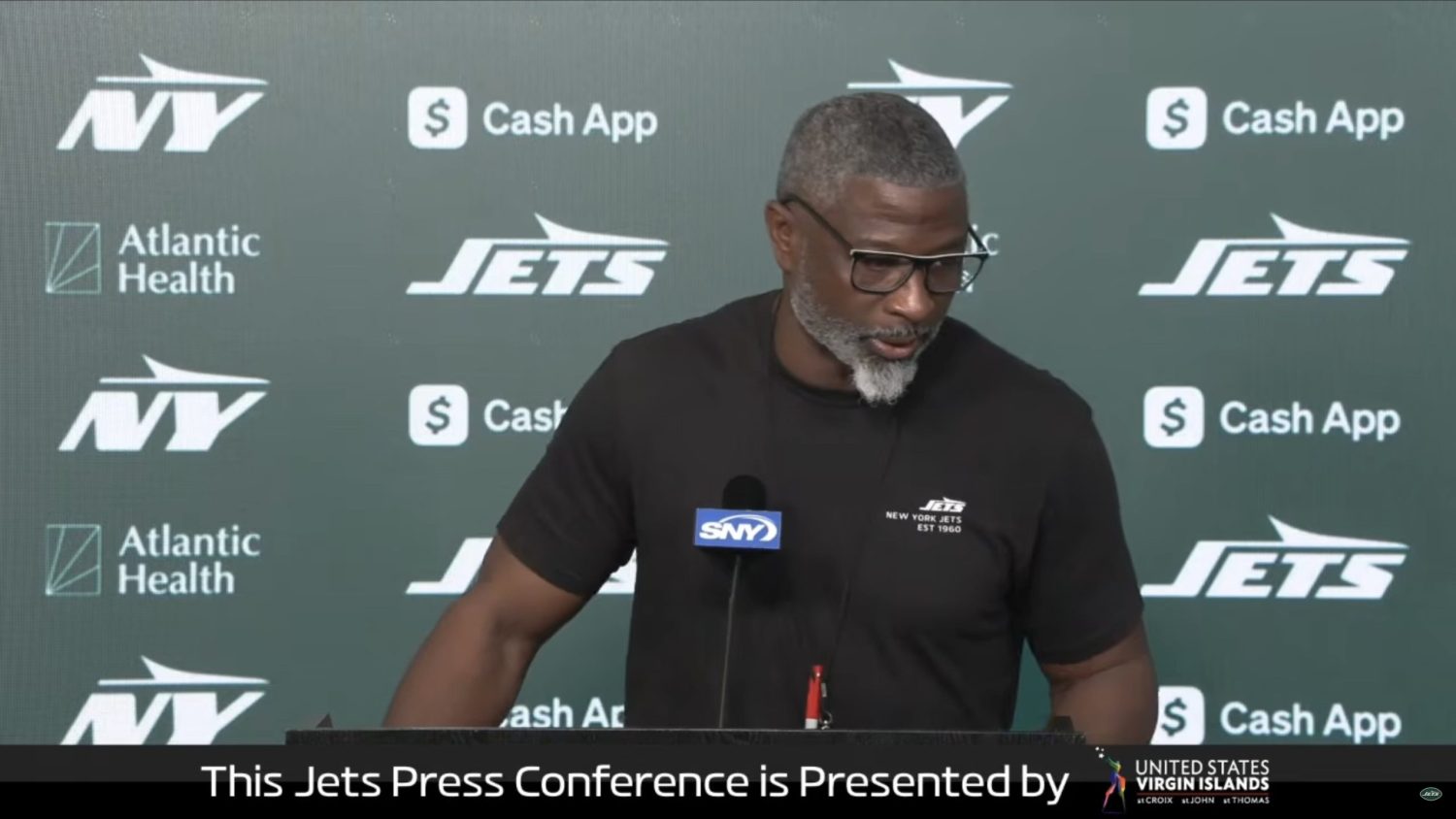 Aaron Glenn spars with media over Woody Johnson’s Justin Fields comments