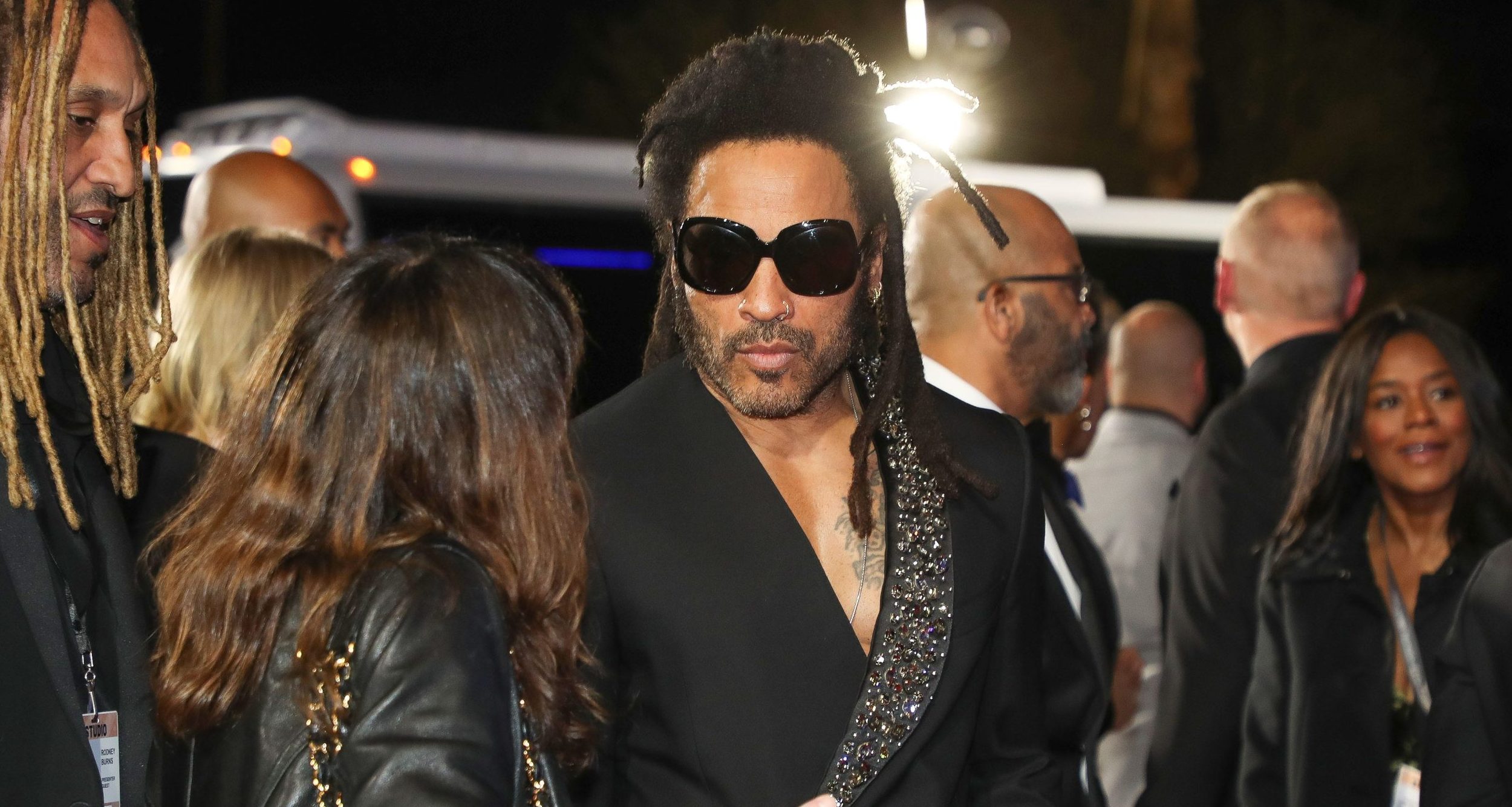 Lenny Kravitz to be the Carrie Underwood of NBC’s ‘Sunday Night Basketball’