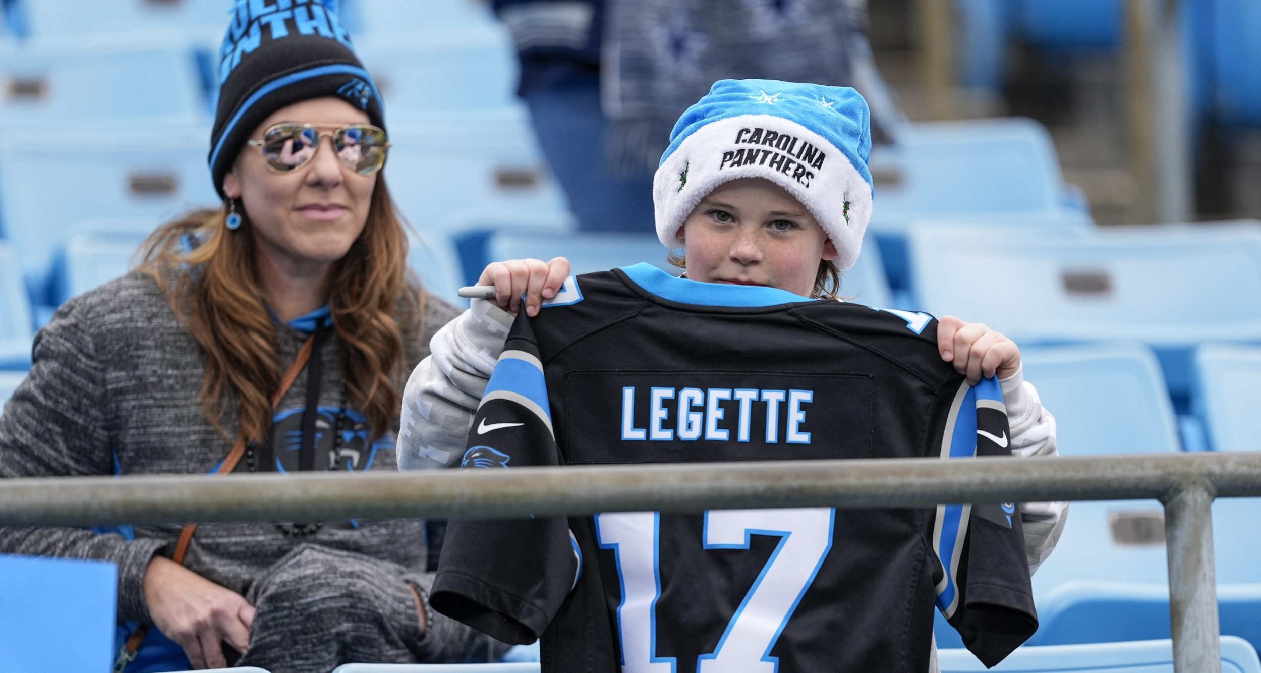 ESPN reporter apologizes for insensitive question about Xavier Legette’s father