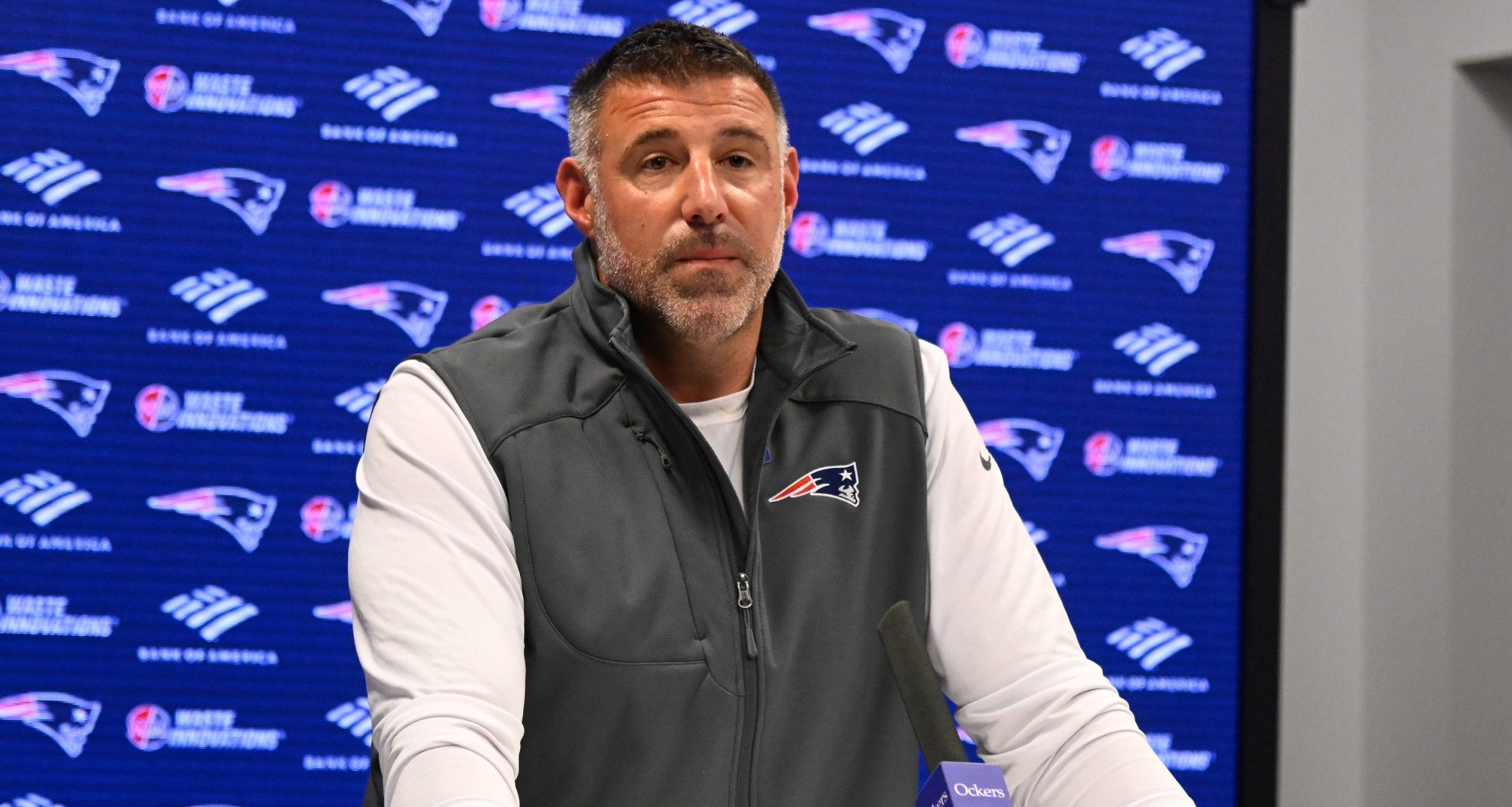 Mike Vrabel explains why he always gives first question of his press conferences to a woman