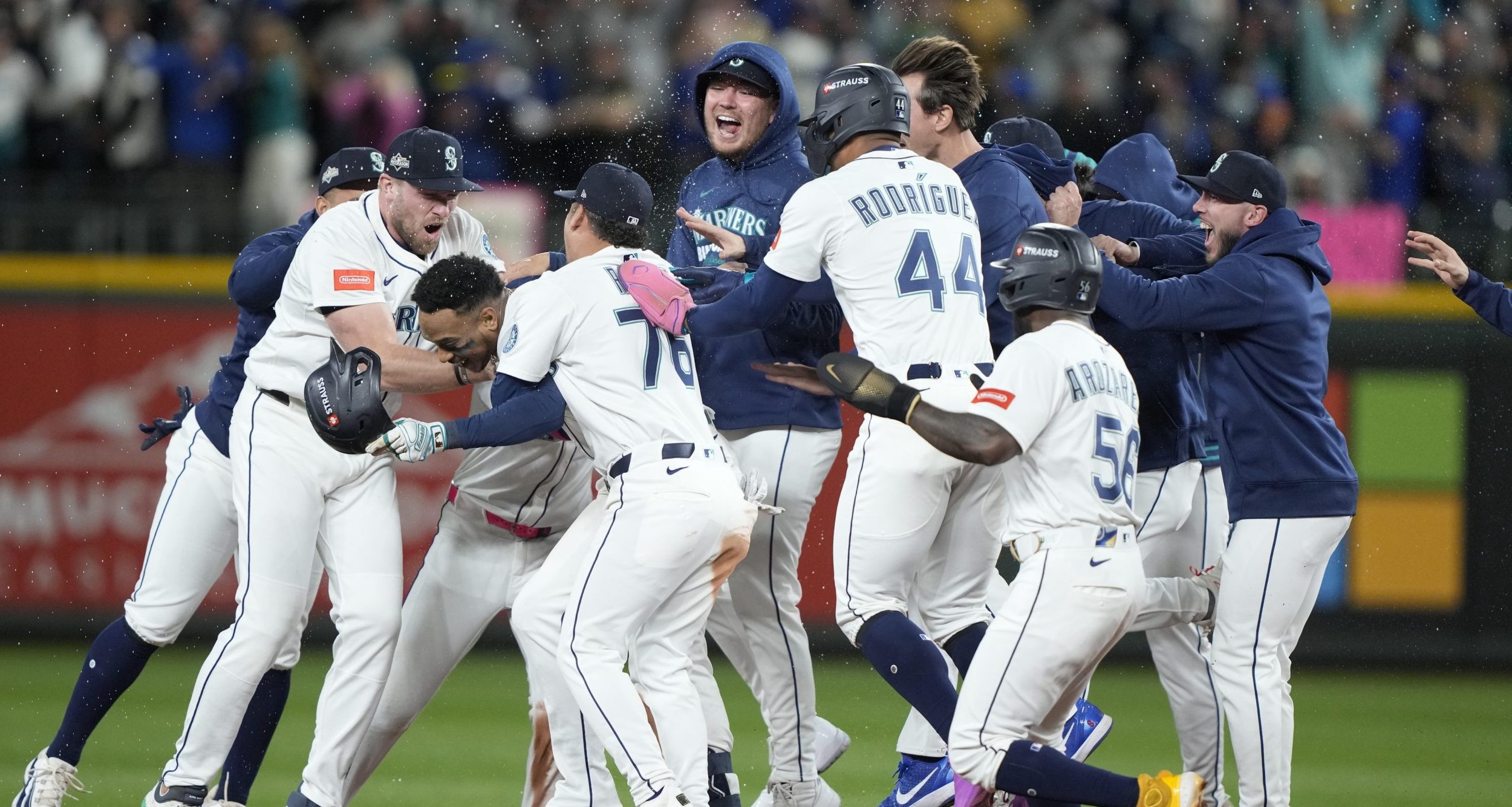 15-inning Tigers-Mariners thriller earns best Division Series audience since 2011