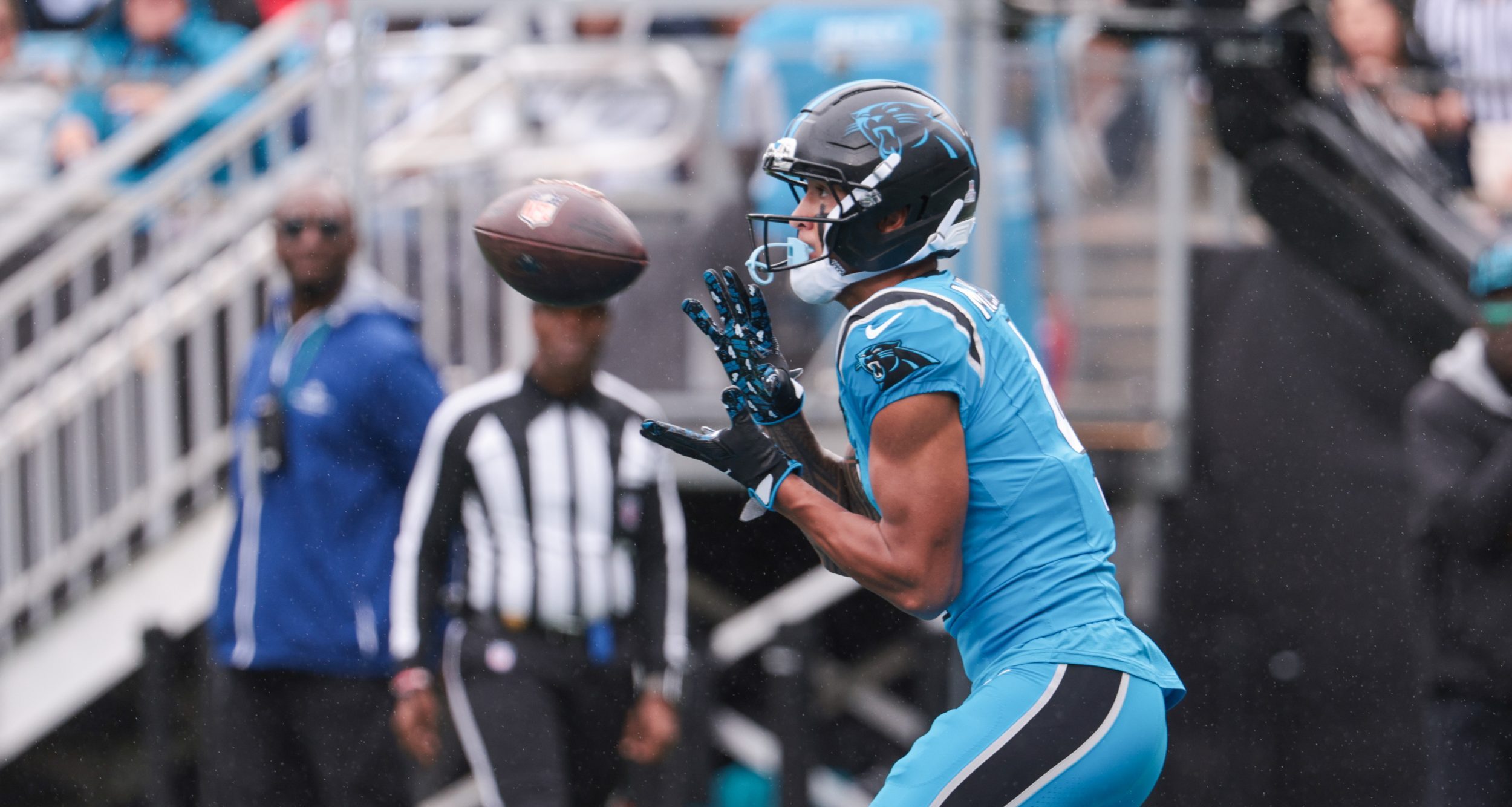 Greg Olsen delivers instant announcer jinx on Tetairoa McMillan