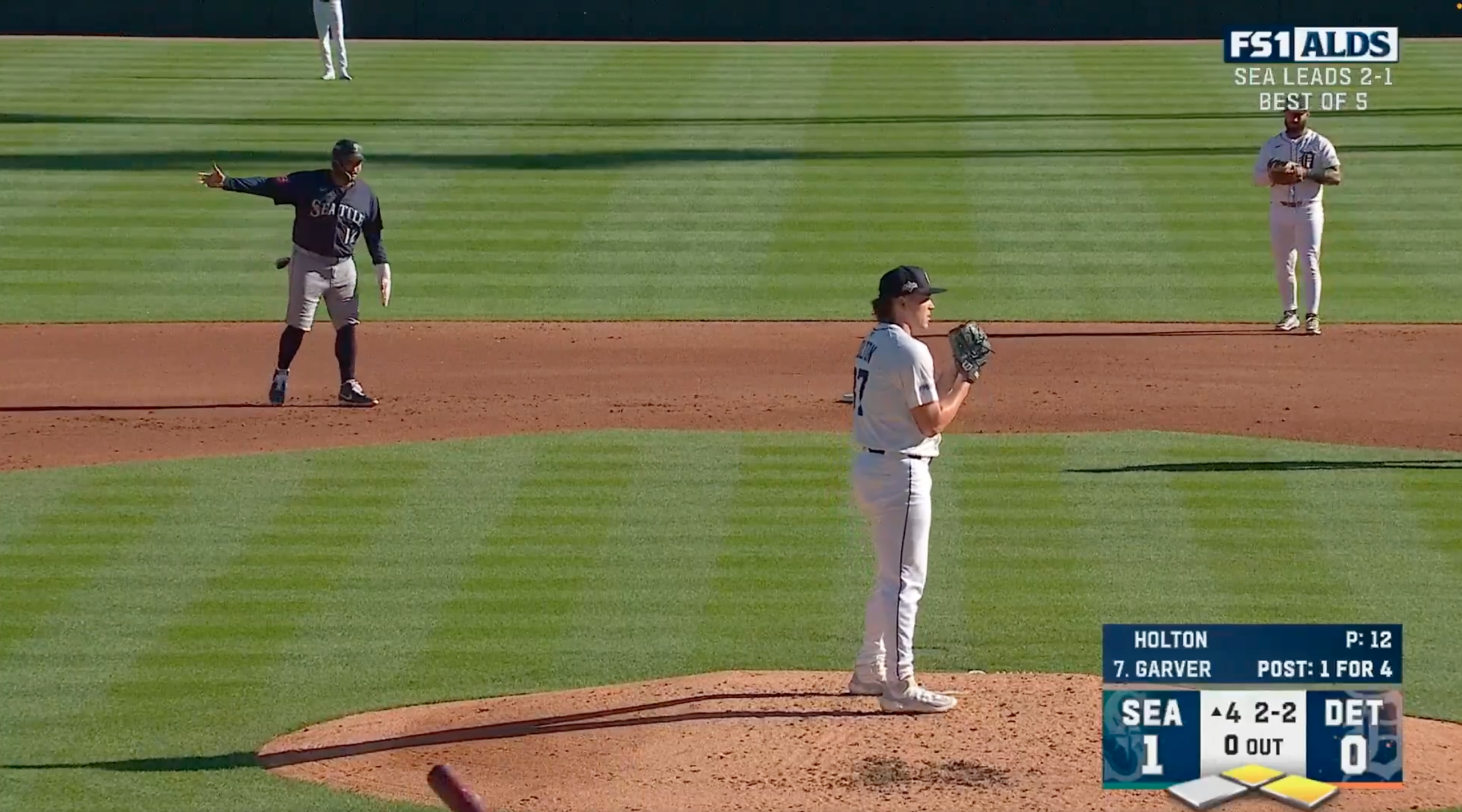 FS1 commentators shocked by ‘blatant’ sign-stealing by Mariners’ Josh Naylor