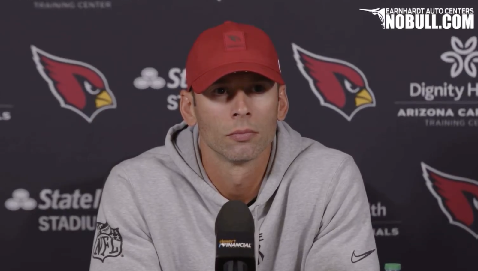 Cardinals coach Jonathan Gannon leaves reporters speechless at press conference