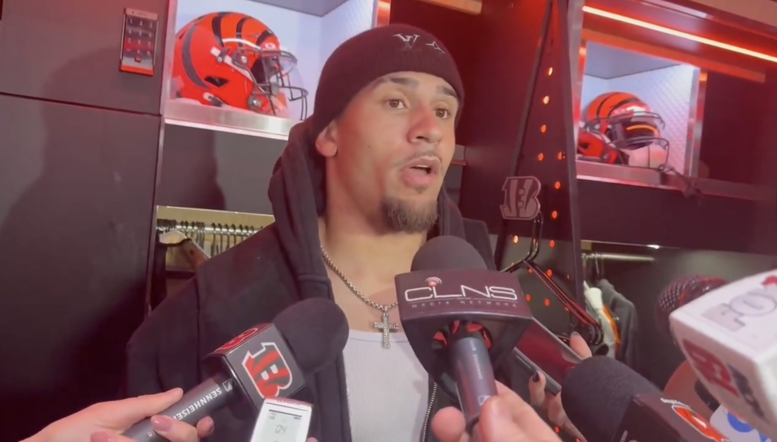 Chase Brown sounds off on Bengals defense after loss to Bears: ‘Finish the f*cking game’