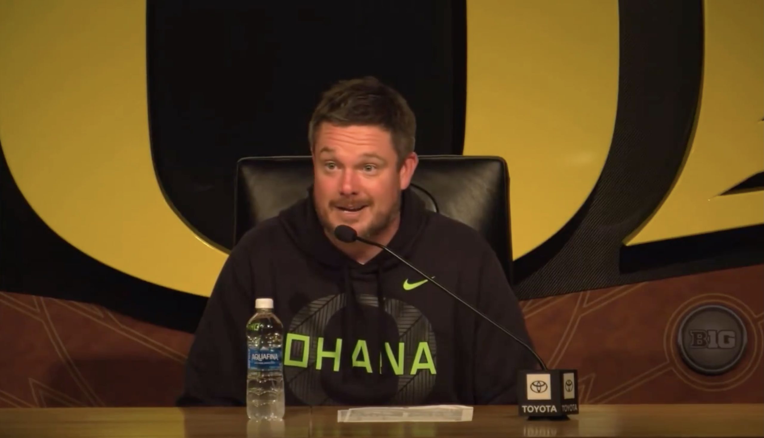 Oregon’s Dan Lanning takes shot at weak scheduling of CFP contenders