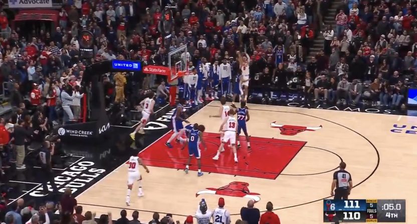 Nikola Vučević hits game winner for Chicago Bulls