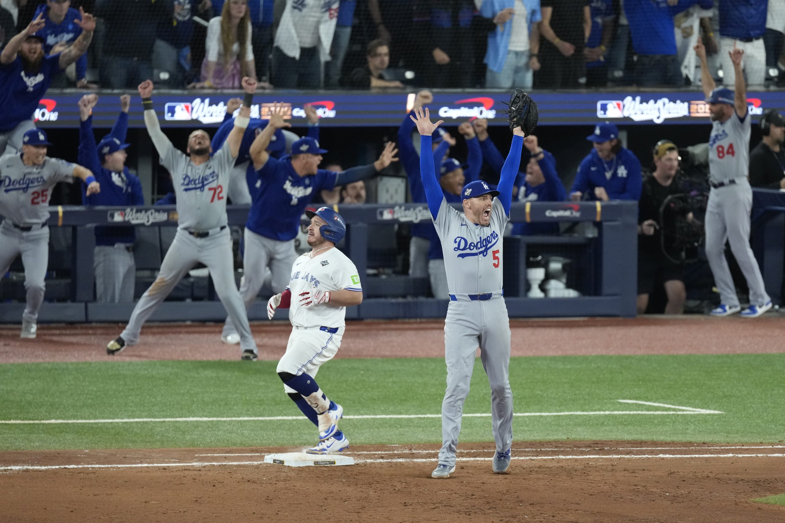 Here are TV, radio calls of the Dodgers winning the World Series in a crazy Game 7