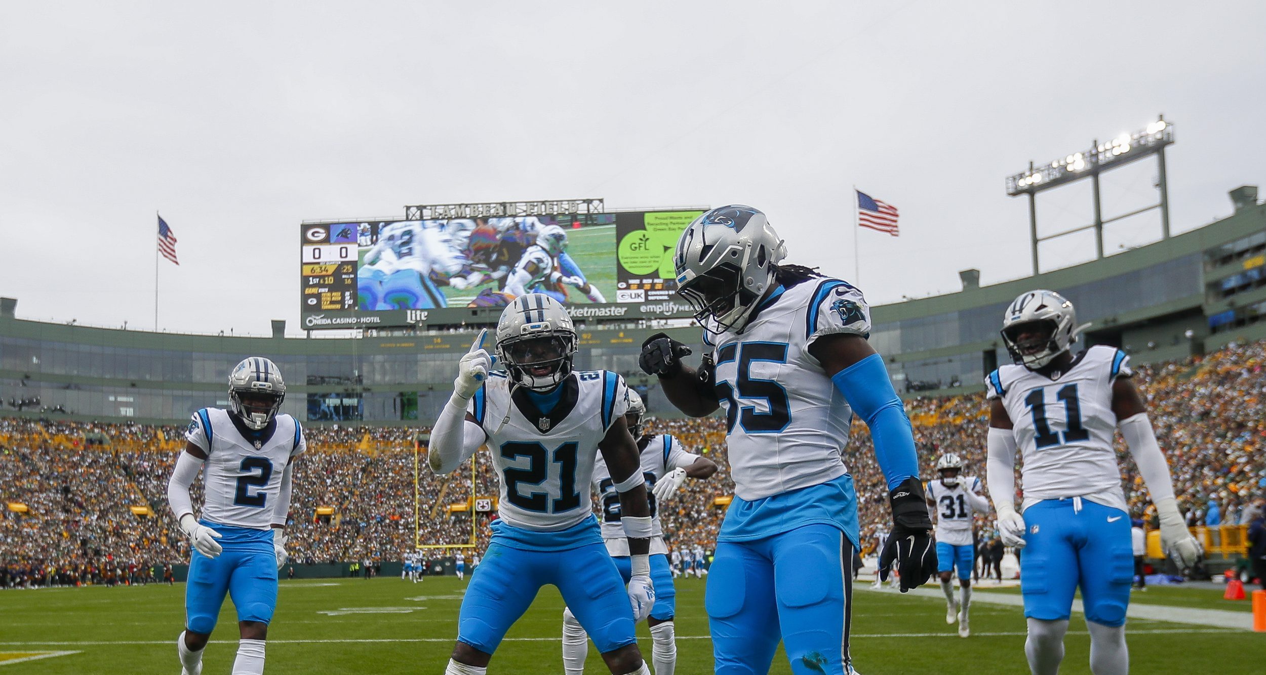 Carolina Panthers podcast ‘MeowMix’ reverses decision to return after backlash