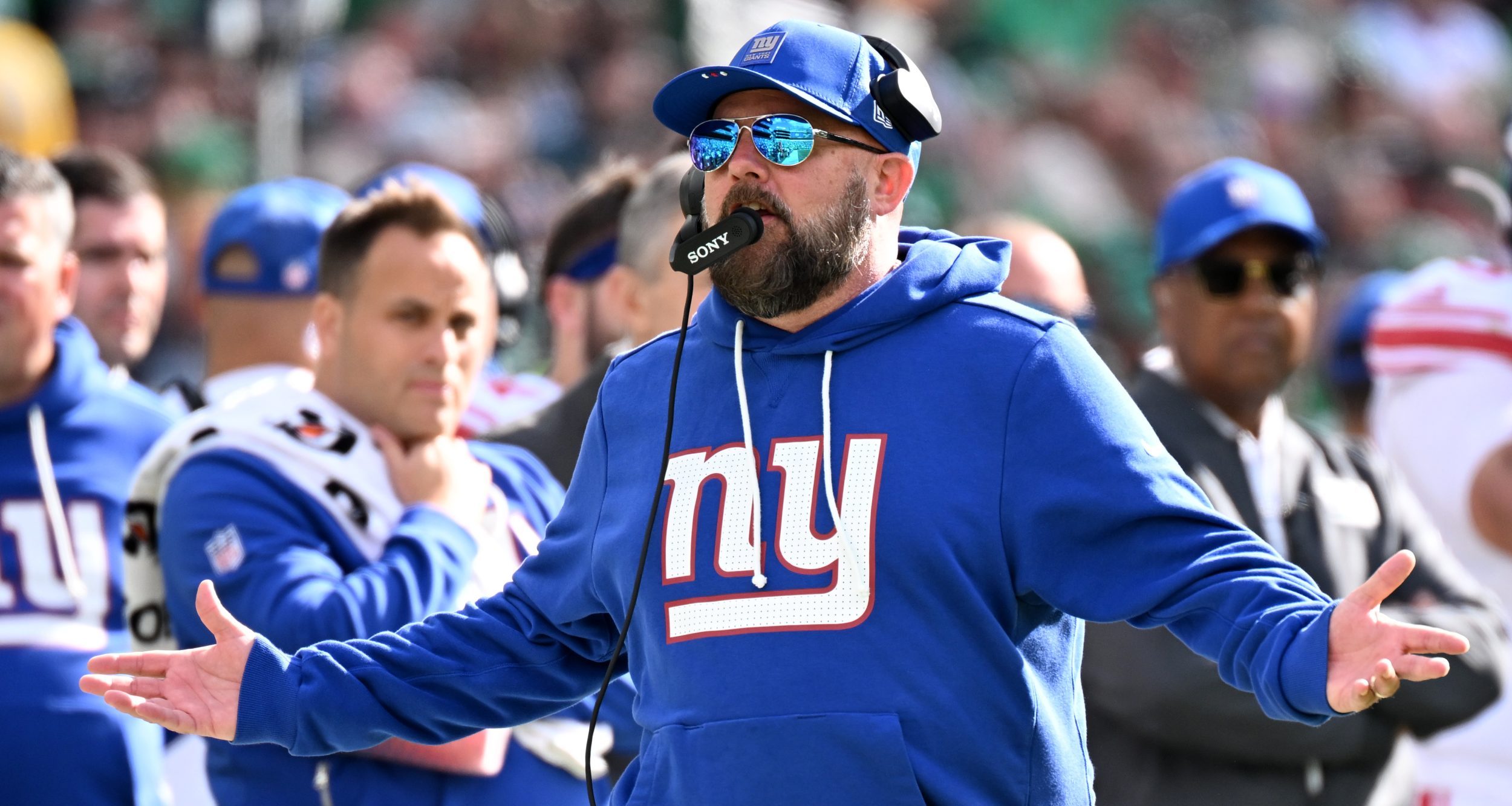Oct 26, 2025; Philadelphia, Pennsylvania, USA; New York Giants head coach Brian Daboll against the Philadelphia Eagles at Lincoln Financial Field.