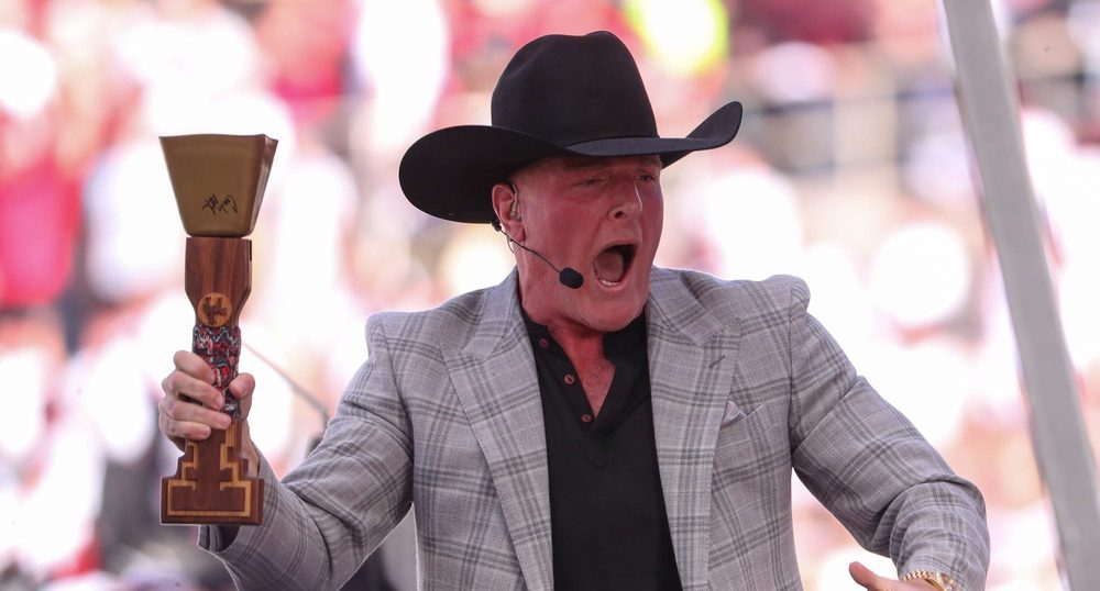 Pat McAfee rings a Saddle Tramps bell during College GameDay before a Big 12 Conference football game, Saturday, Nov. 8, 2025, at Jones AT&T Stadium.