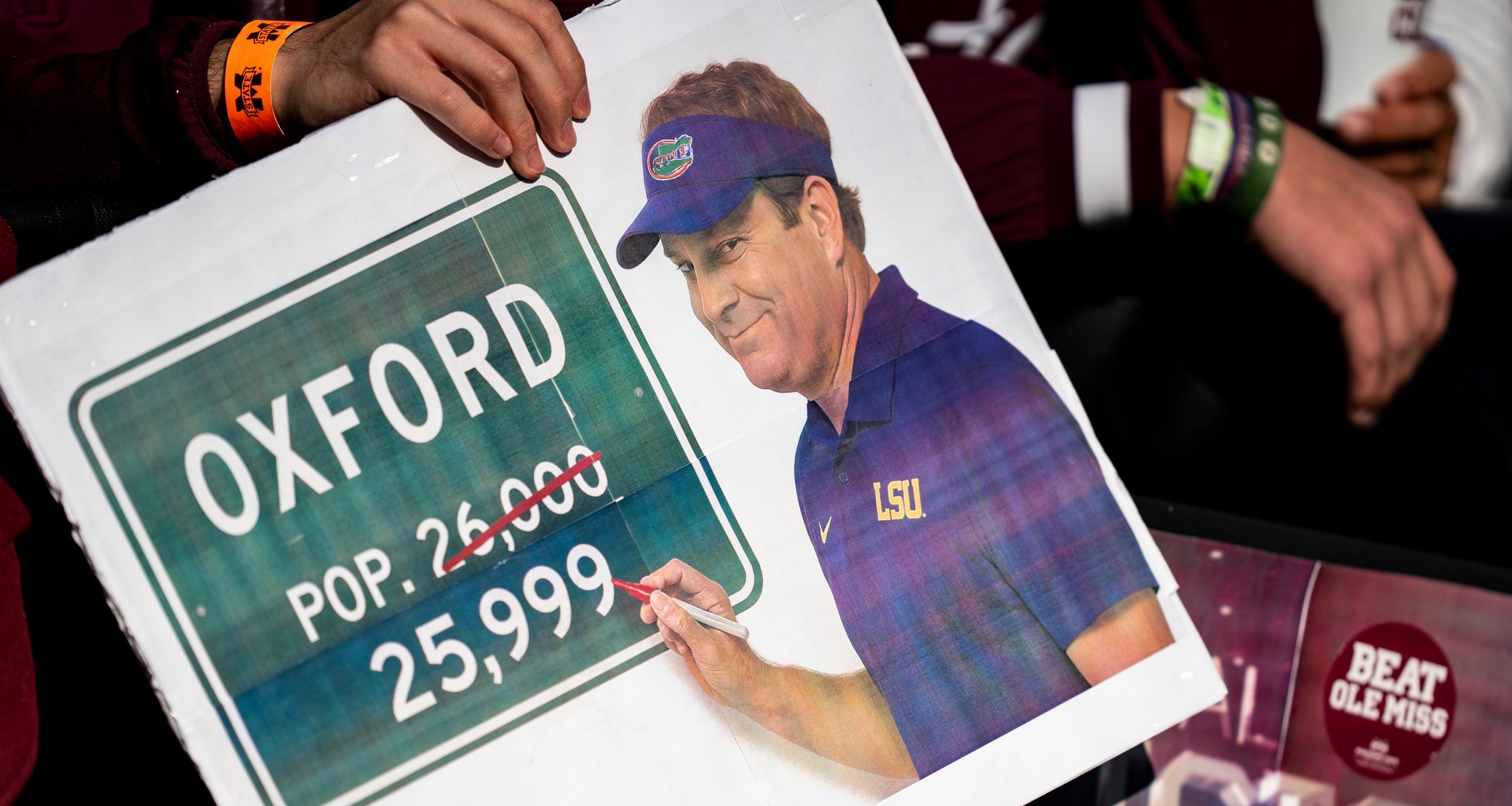 Sports media torches Lane Kiffin’s statement announcing LSU move