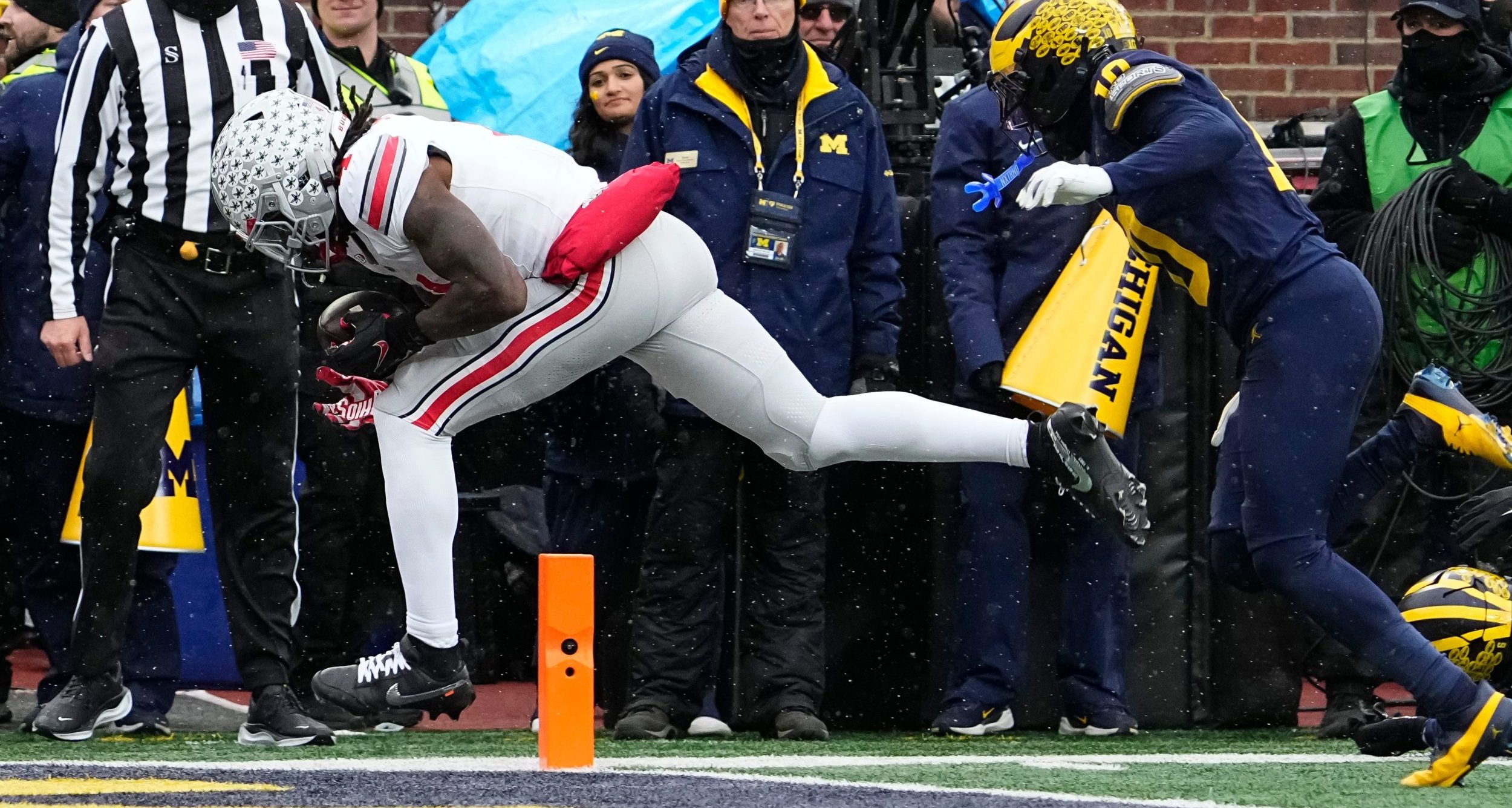 Jeremiah Smith’s near-goal line fumble upheld due to lack of camera angle, ref says