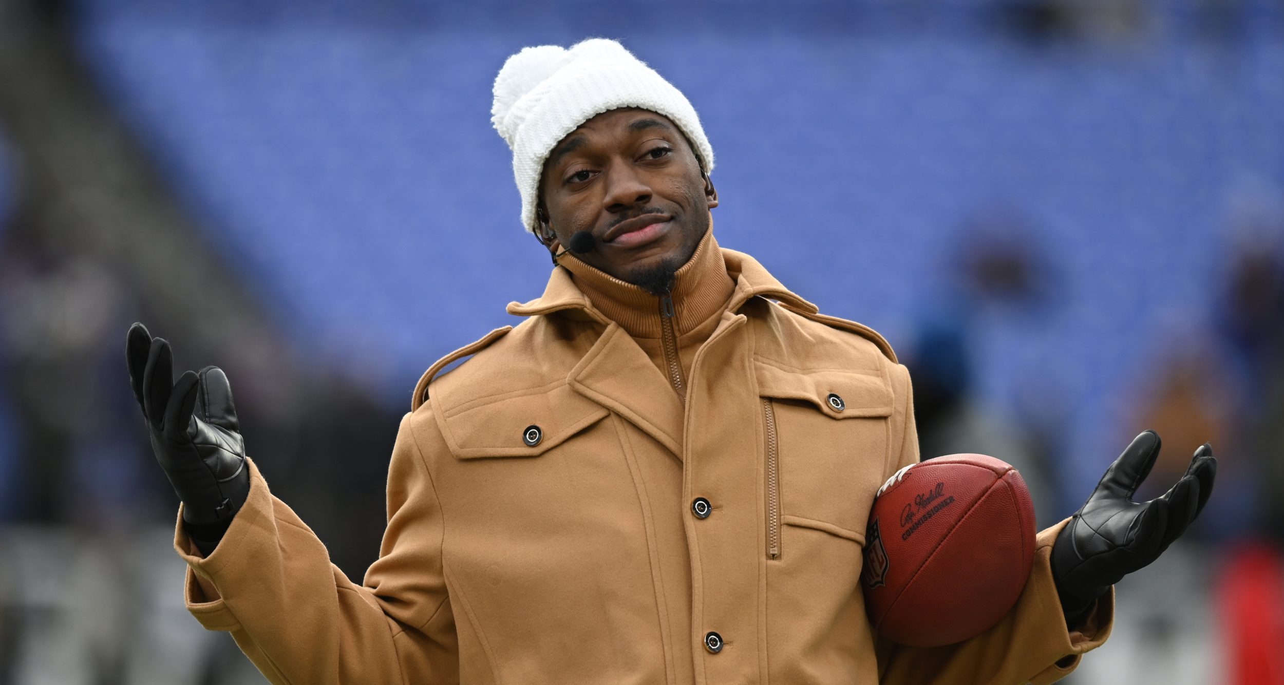 Robert Griffin III volunteers to be college football commissioner
