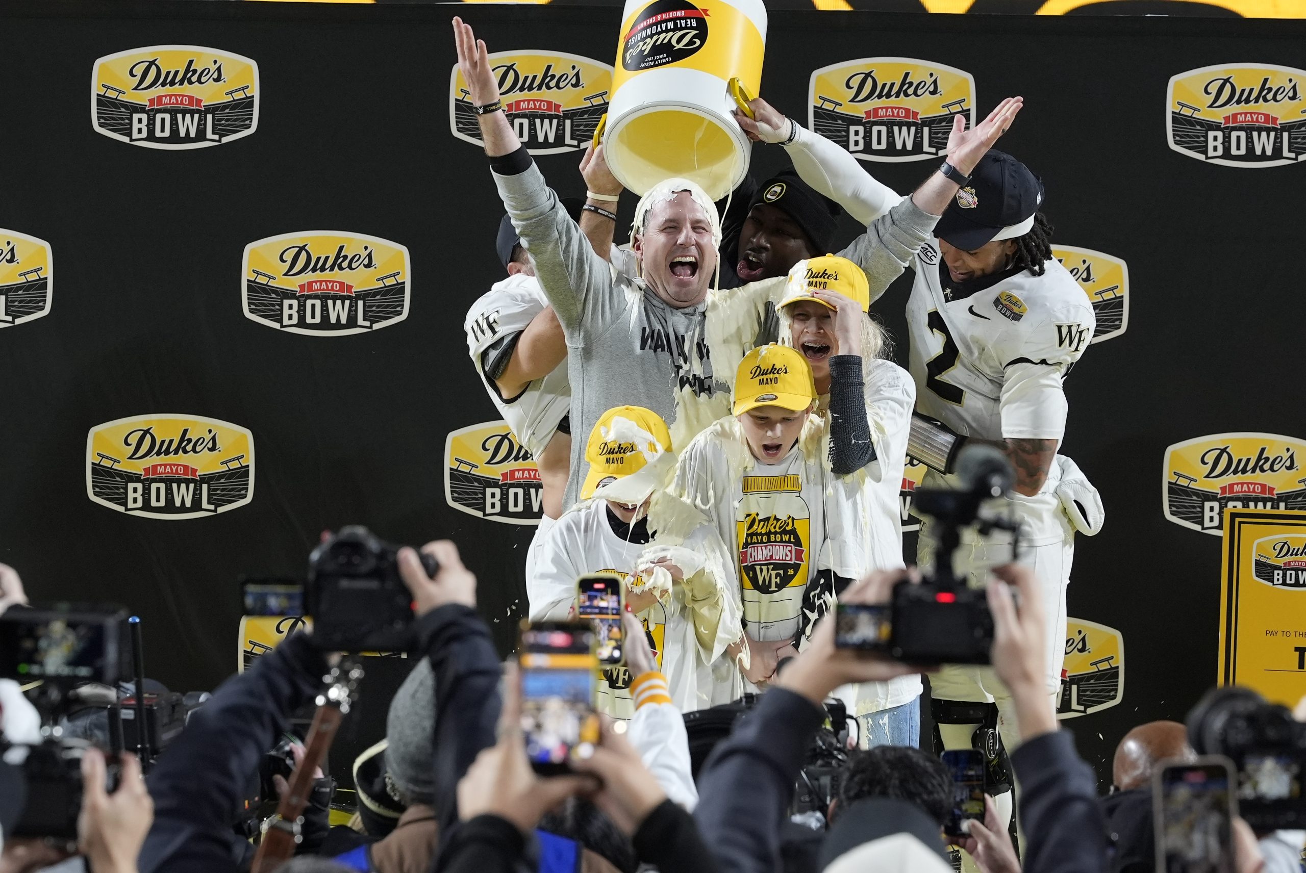 ESPN scores best bowl season ratings in 10 years