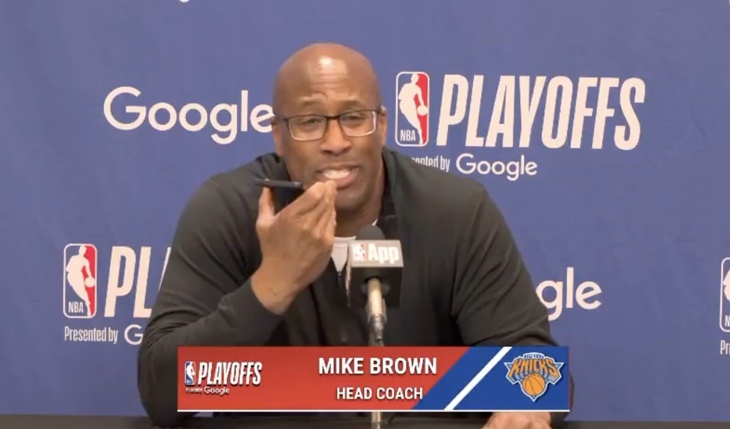 Mike Brown picks up reporter’s phone, playfully makes point about interrupting press conferences
