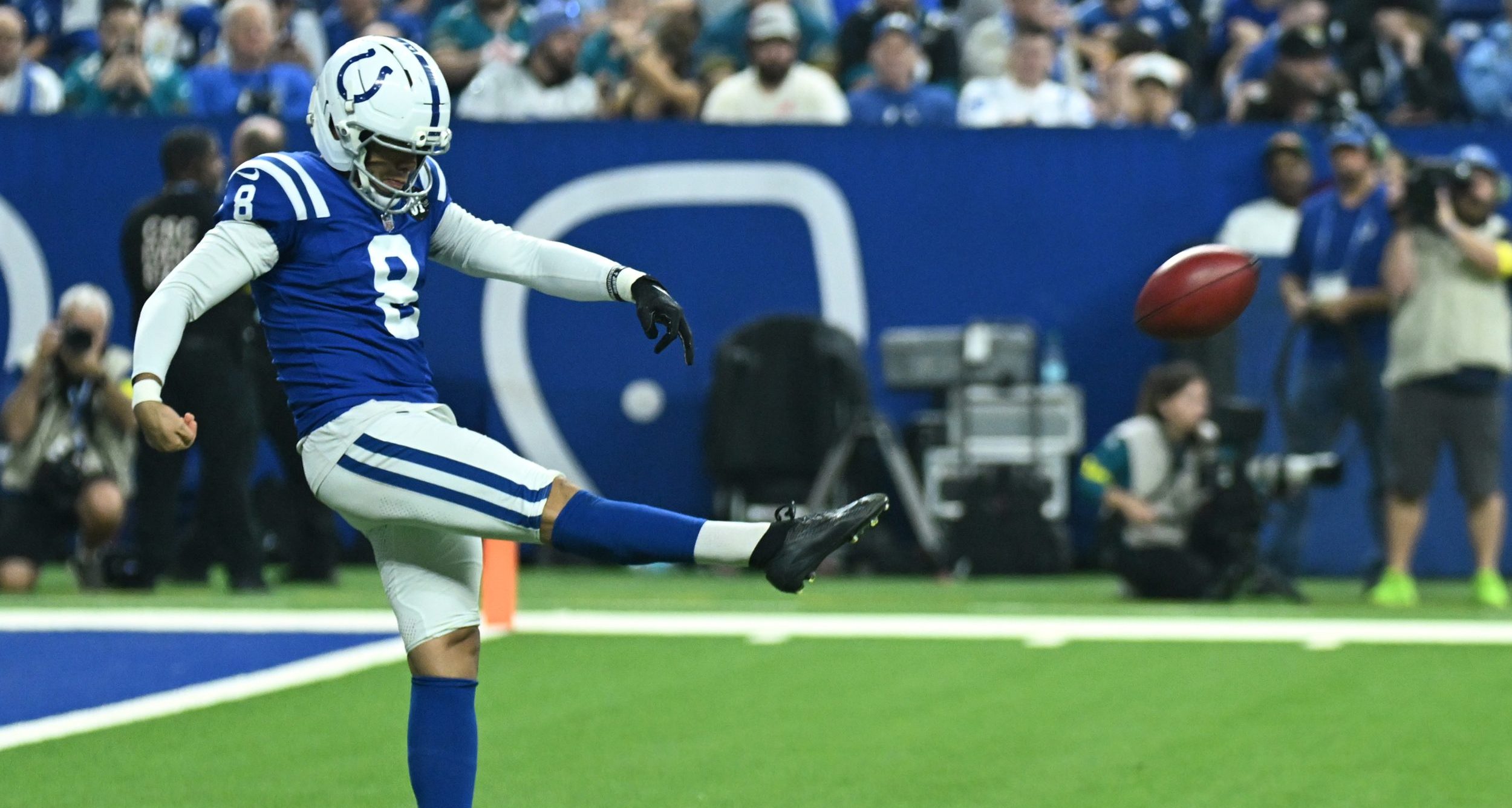 Is NFL punting new TV deals to next year?