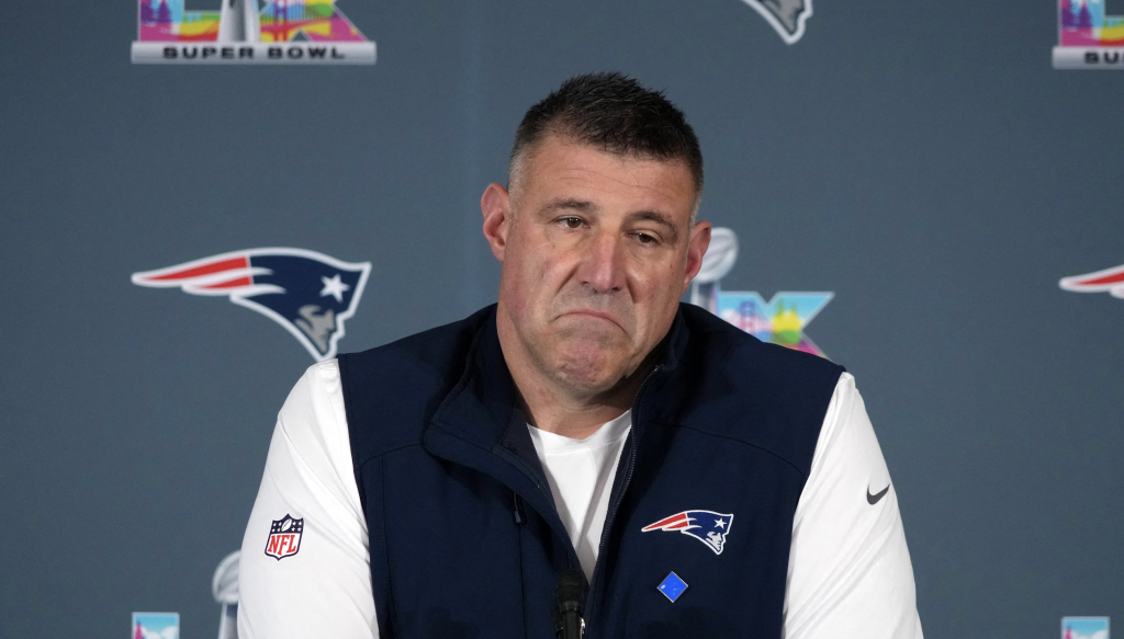 With Mike Vrabel and Dianna Russini, the Patriots have found a scandal they can’t control