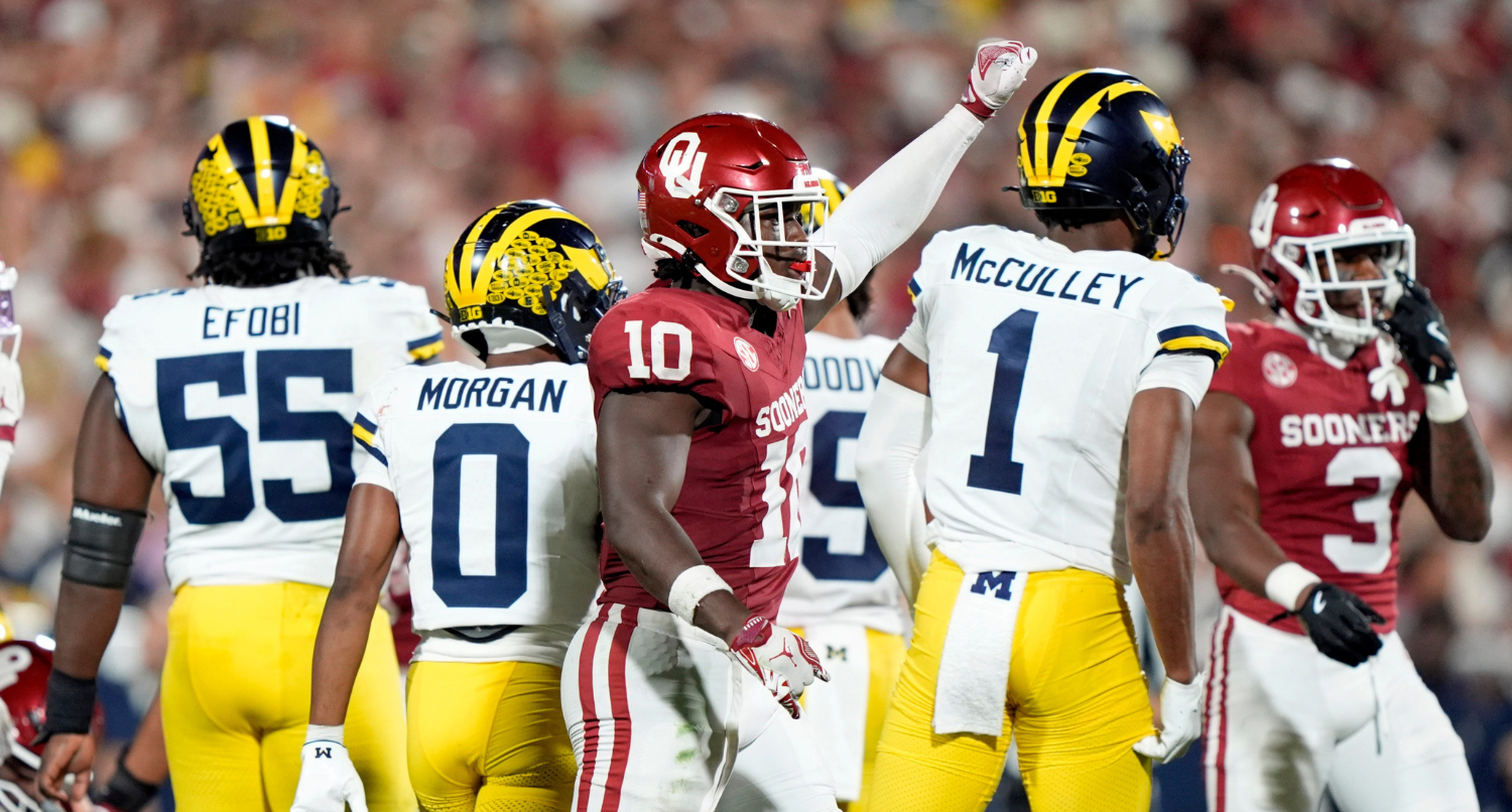 Oklahoma's Kip Lewis (10) celebrates a play in the second half of the college football game between the University of Oklahoma Sooner and the University of Michigan Wolverines at the Gaylord Family Ð Oklahoma Memorial Stadium in Norman, Okla., Saturday, Sept. 6, 2025.