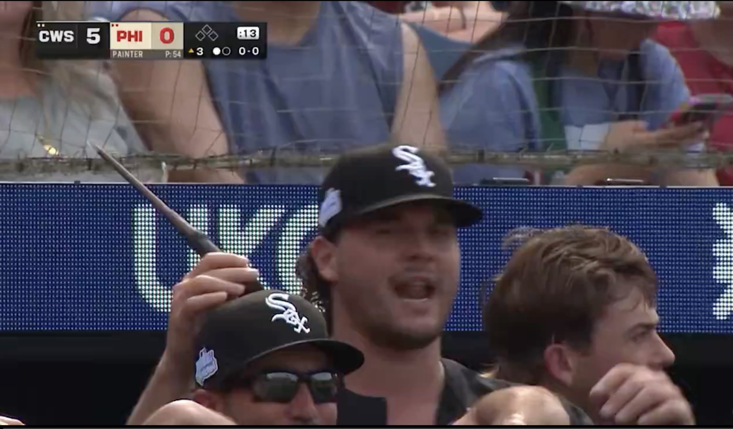 Phillies announcers question magic wand right before White Sox home run