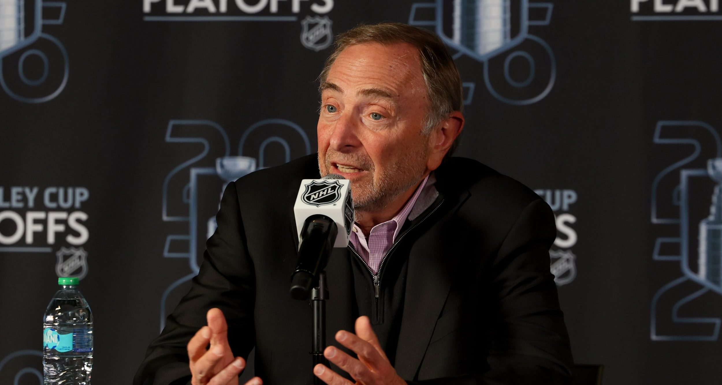 Gary Bettman further backtracks on desire to complete NHL TV deals before NFL