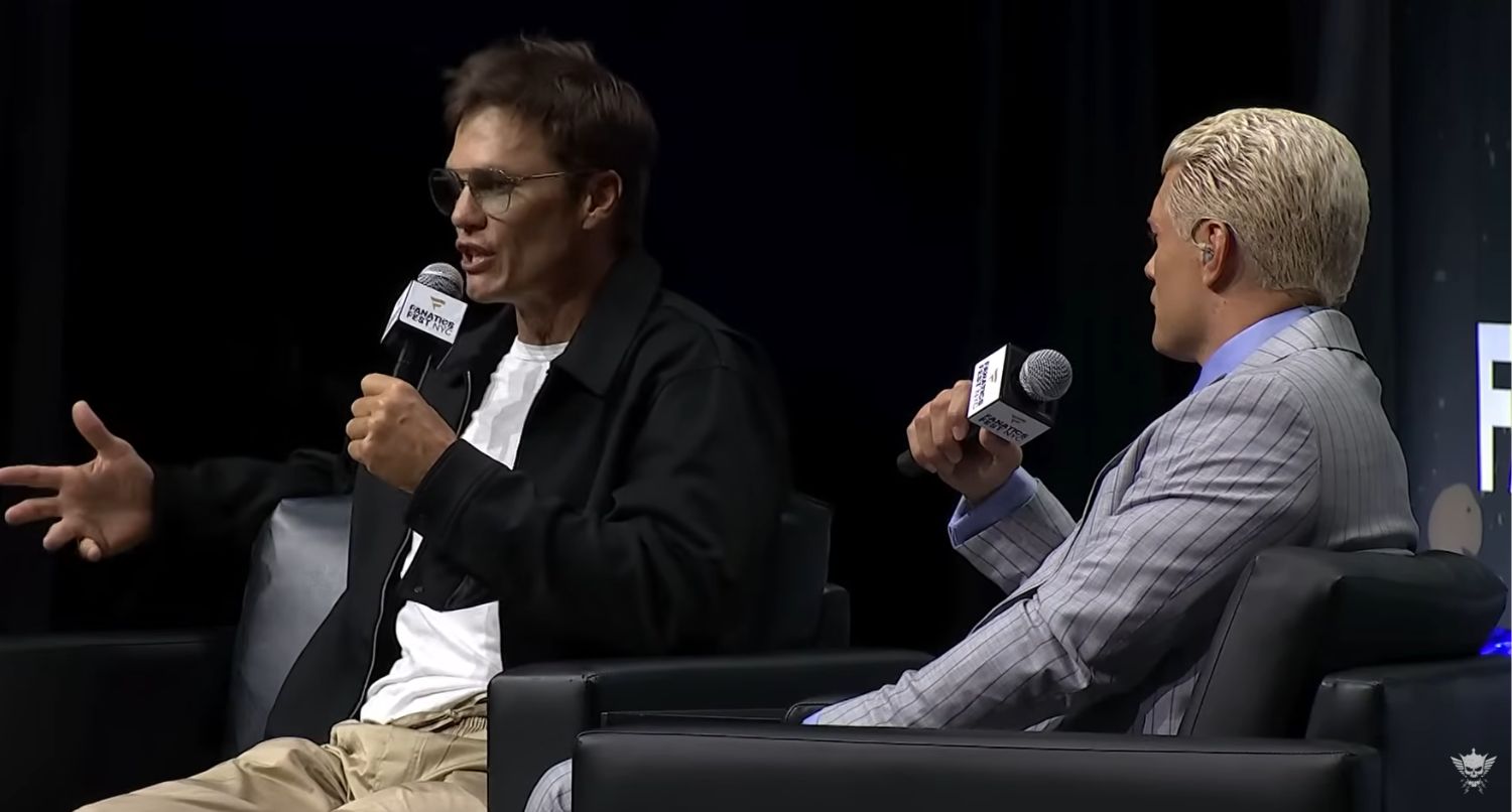 Tom Brady talks to Cody Rhodes during the 2026 Fanatics Fest