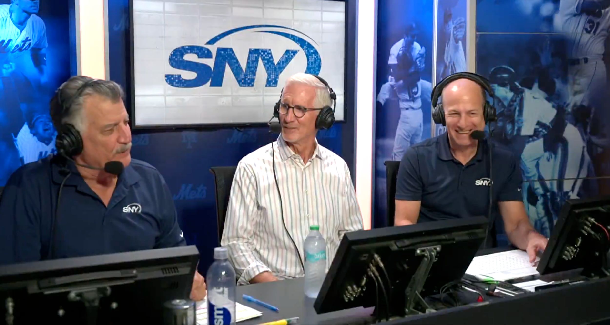 Mike Breen fanboys over Keith Hernandez during Mets broadcast