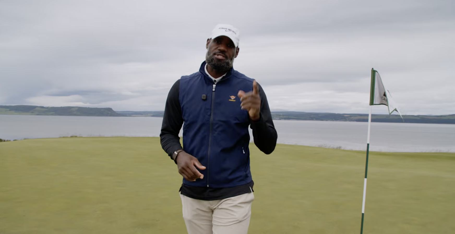 LeBron James and his 2016 Cavaliers teammates at a golf scramble event