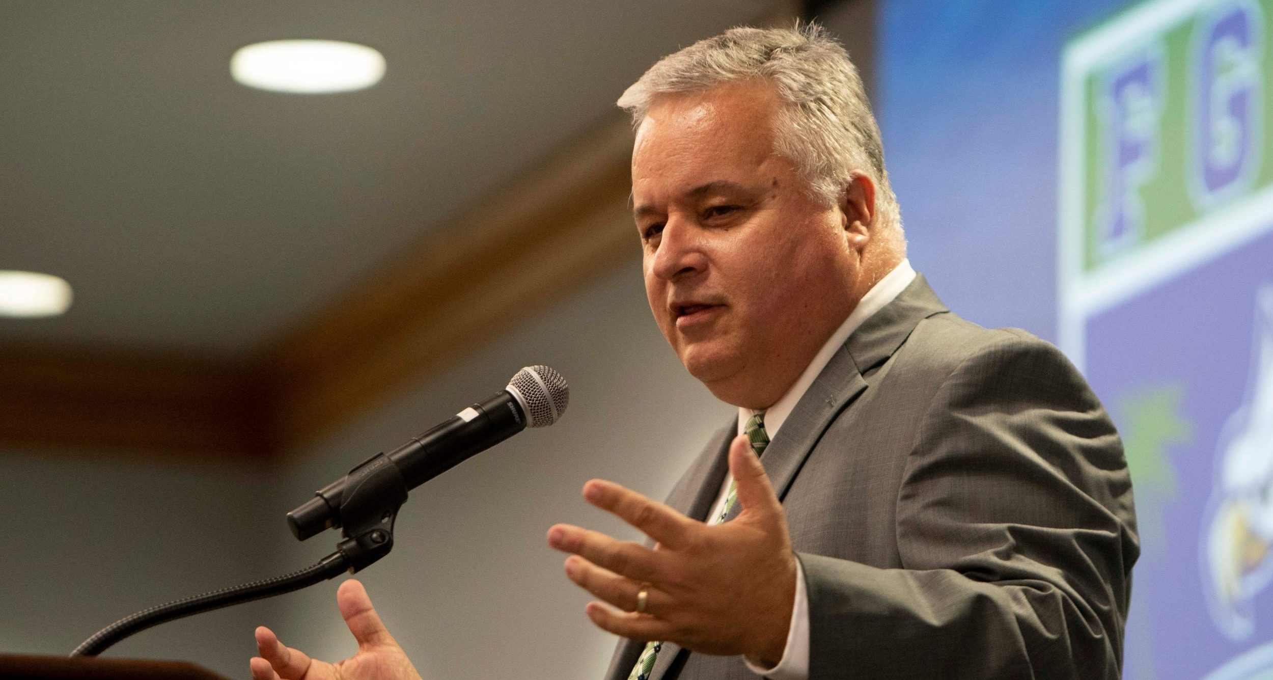 David Moulton speaks during the FGCU Hall of Fame