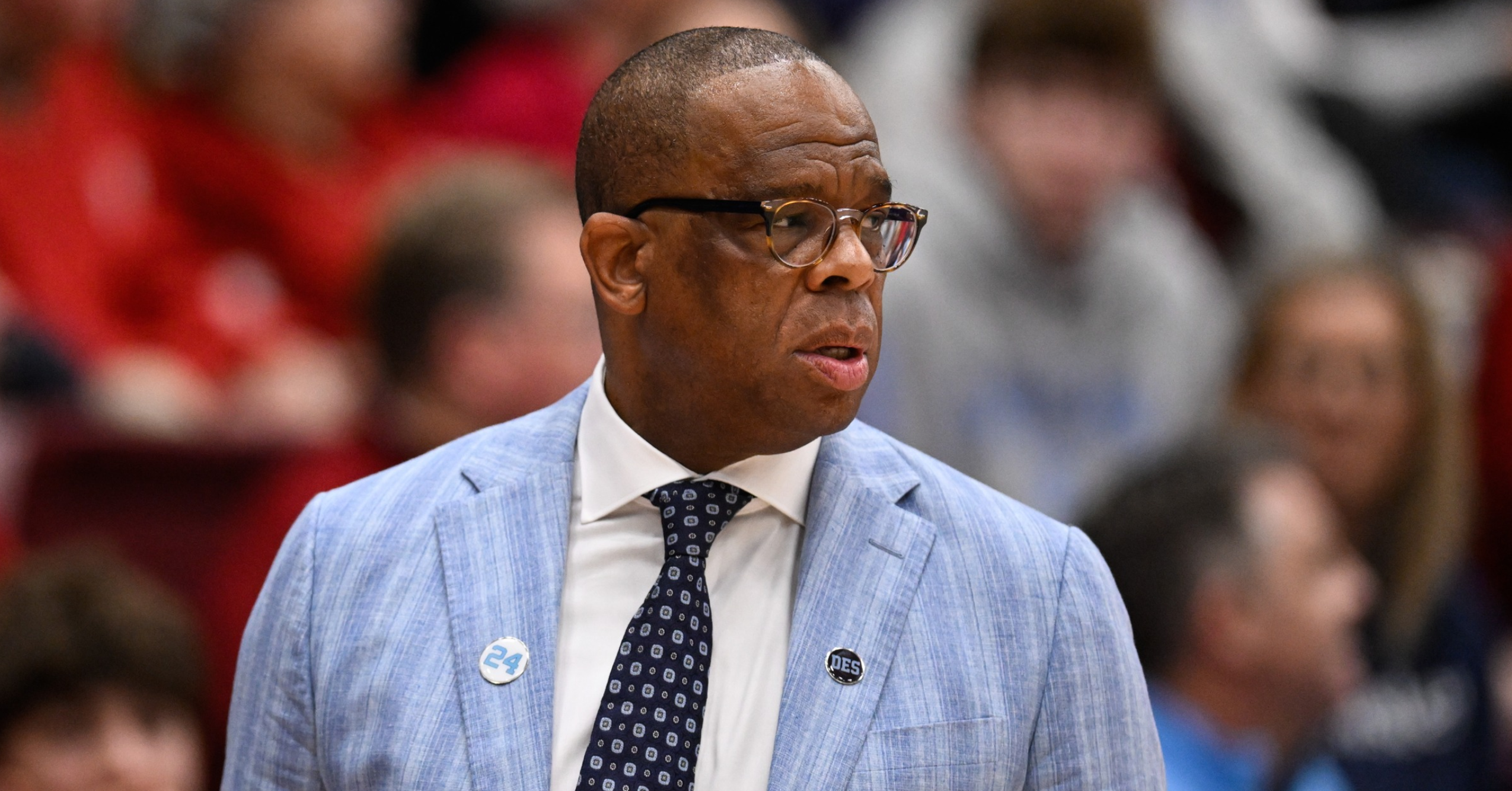 Hubert Davis Signs Multi-Year Deal with TNT Sports as College Basketball Analyst